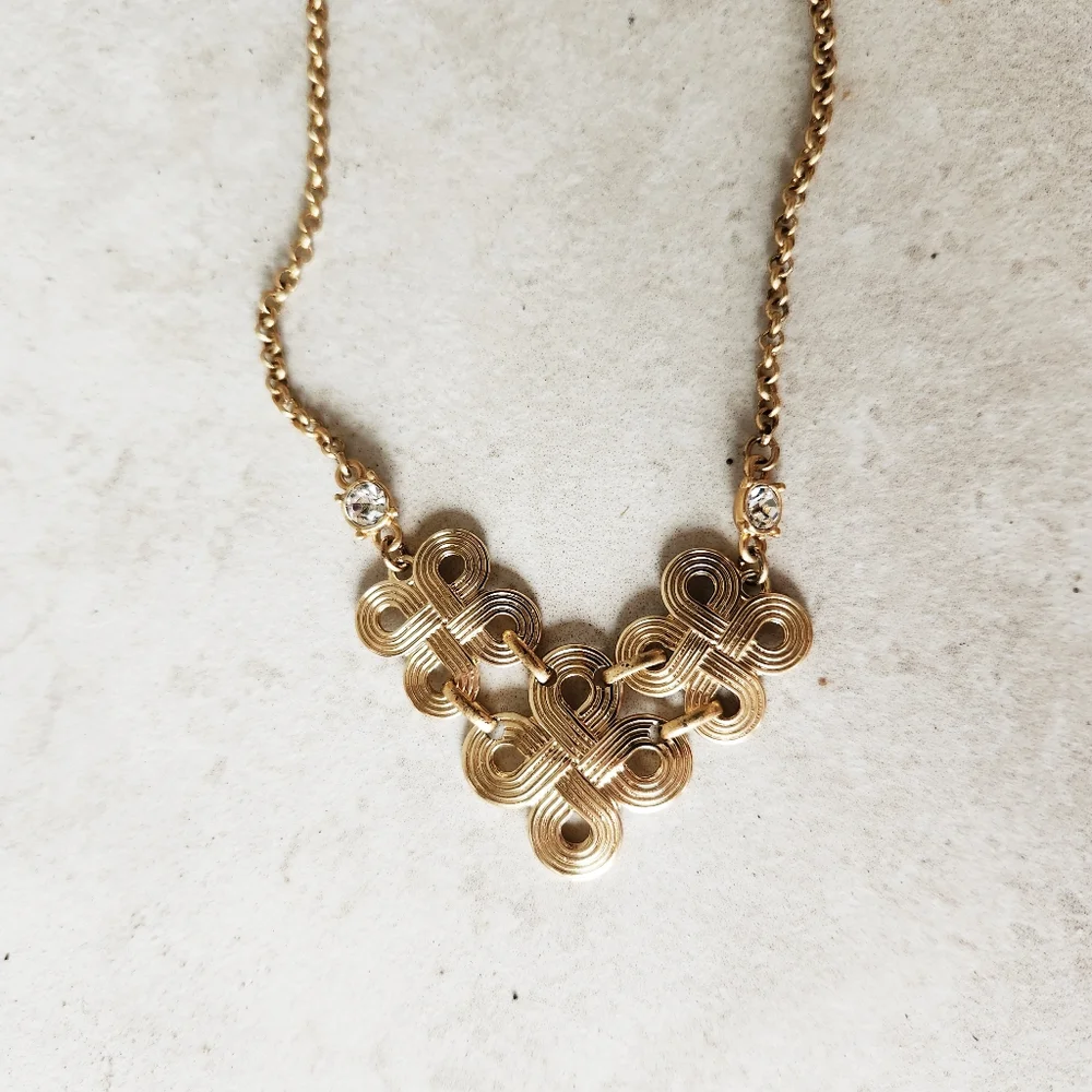 Vintage Avon NRT Elegant Gold Tone Knot Necklace with Rhinestones
